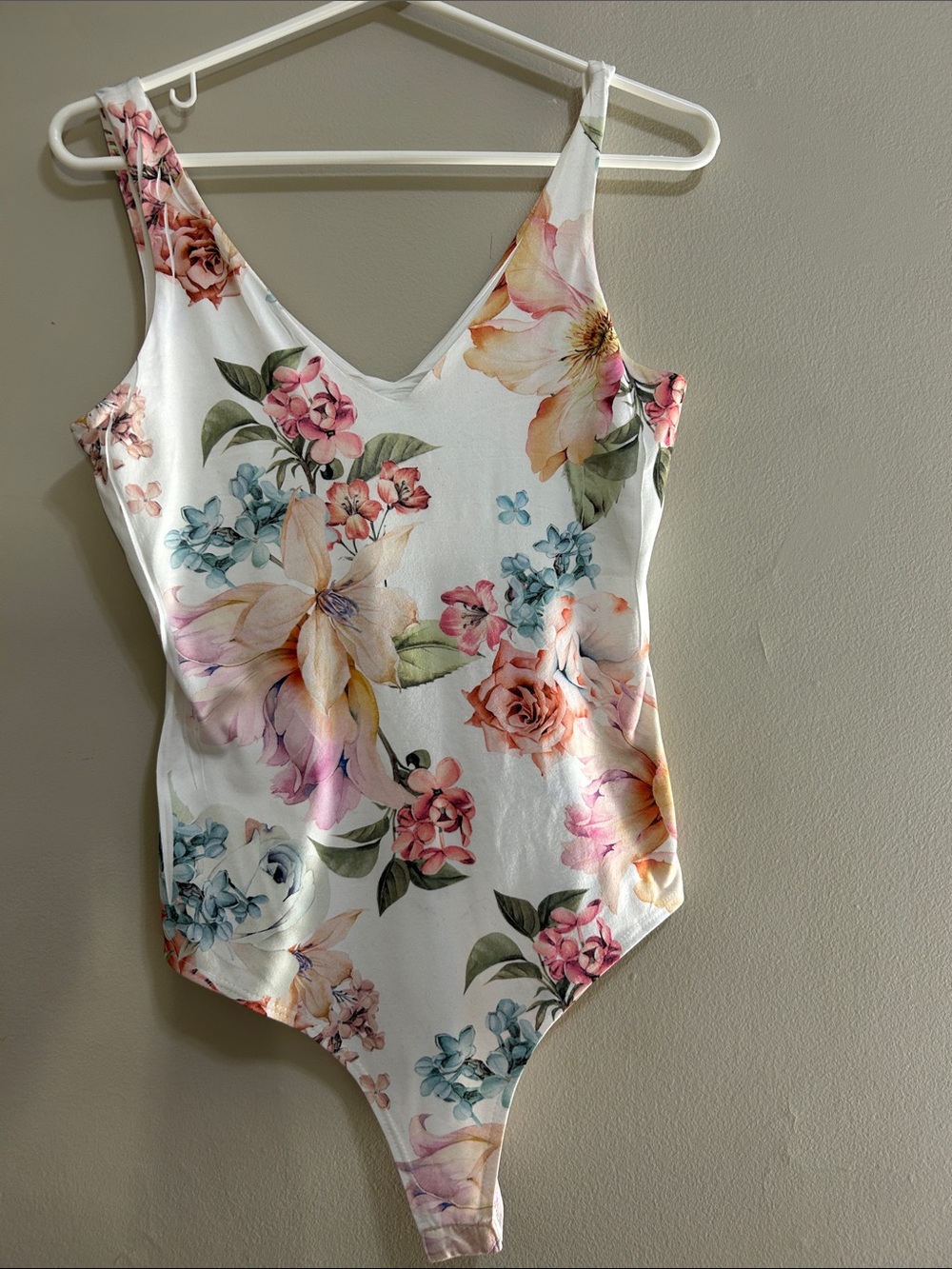 Floral V-Neck White Floral Bodysuit